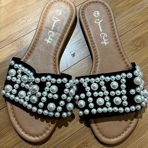 Brand New Pearl Slides